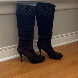 Via Spiga brown suede boots